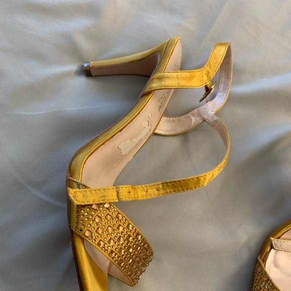 Professional women's clothes, designer shoes - Picture 10 of 15